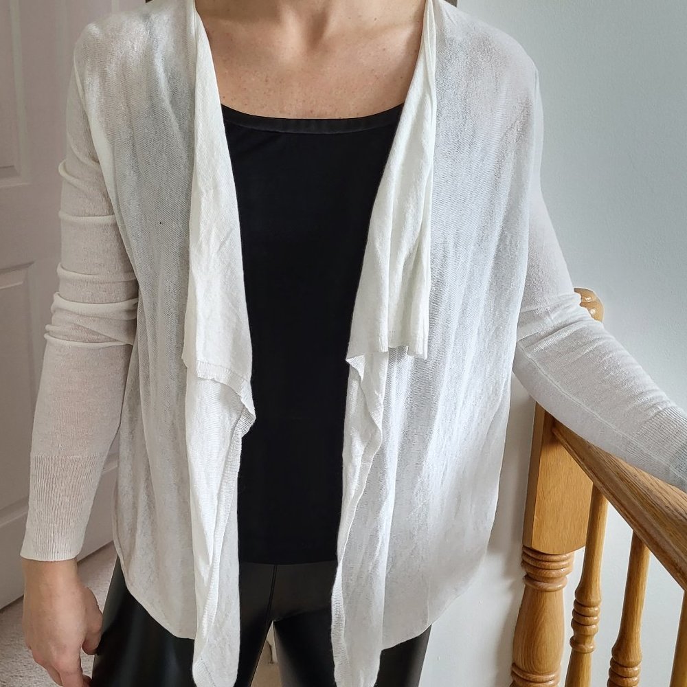 Banana Republic Ivory Sweater - lightweight, great for summer